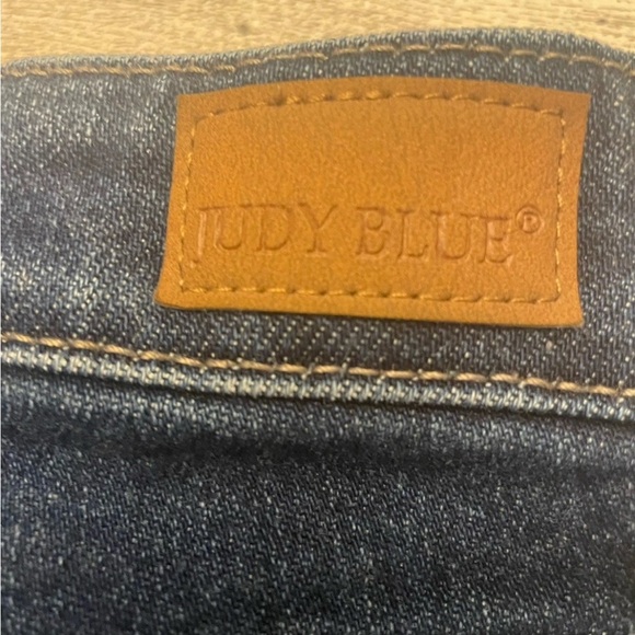 NWOT Judy Blue Straight High Rise Crop Slit Raw Hem Jeans Size 5/27 stretch - Picture 3 of 10